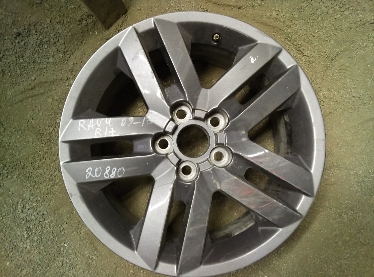 Диск колесный Toyota RAV 4 2009-2013 R17 на Toyota RAV 4  (CA40)