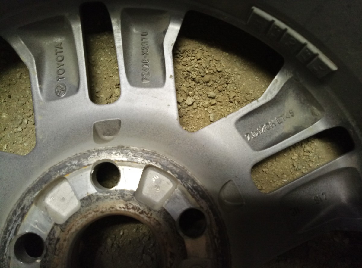 Диск колесный Toyota RAV 4 2009-2013 R17 на Toyota RAV 4  (CA40)