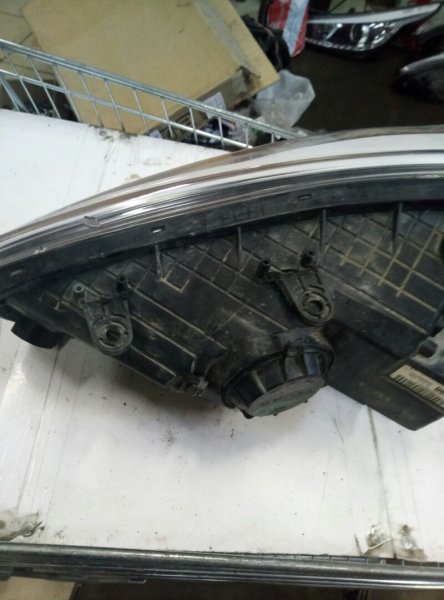 Фара правая Kia Ceed (JD) 2012-2015 на Kia Ceed (JD)