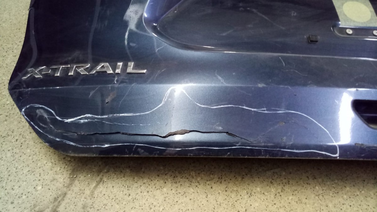 Крышка багажника Nissan X-Trail T32  на Nissan X-Trail T31