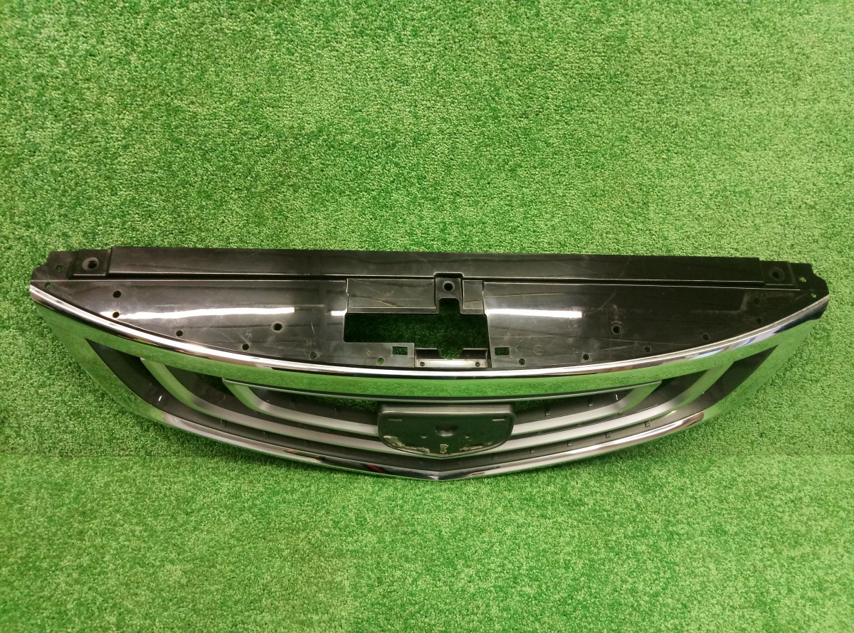 Решетка радиатора Geely Atlas 2016 01862981 без дефектов на Geely Emgrand EC7 