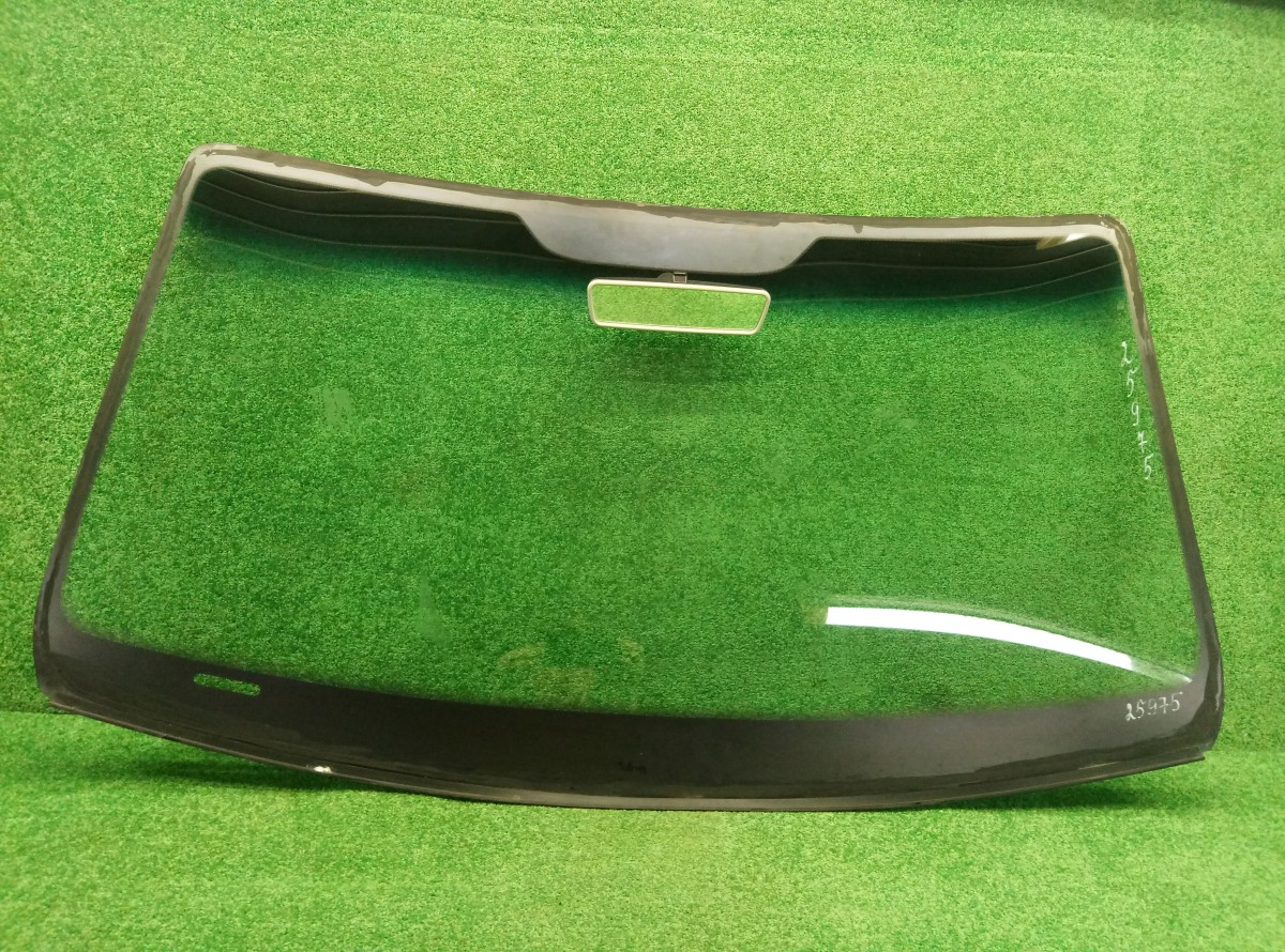 Стекло лобовое VAG 4K0845099RNVB с зеркалом Volkswagen Amarok на Volkswagen Amarok 