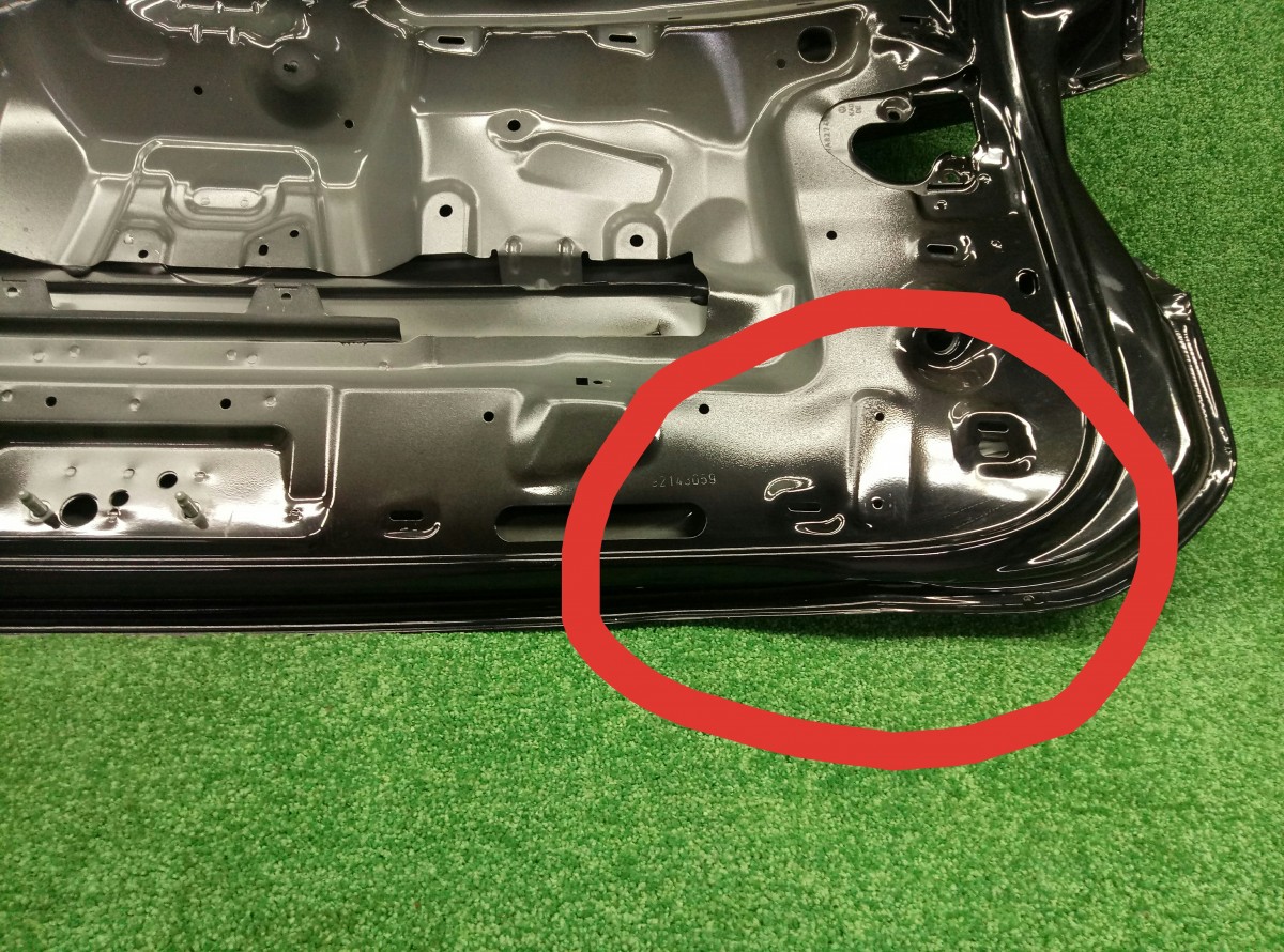 Крышка багажника Volkswagen Tiguan 2016-2020 5NA827159E на Volkswagen Tiguan 