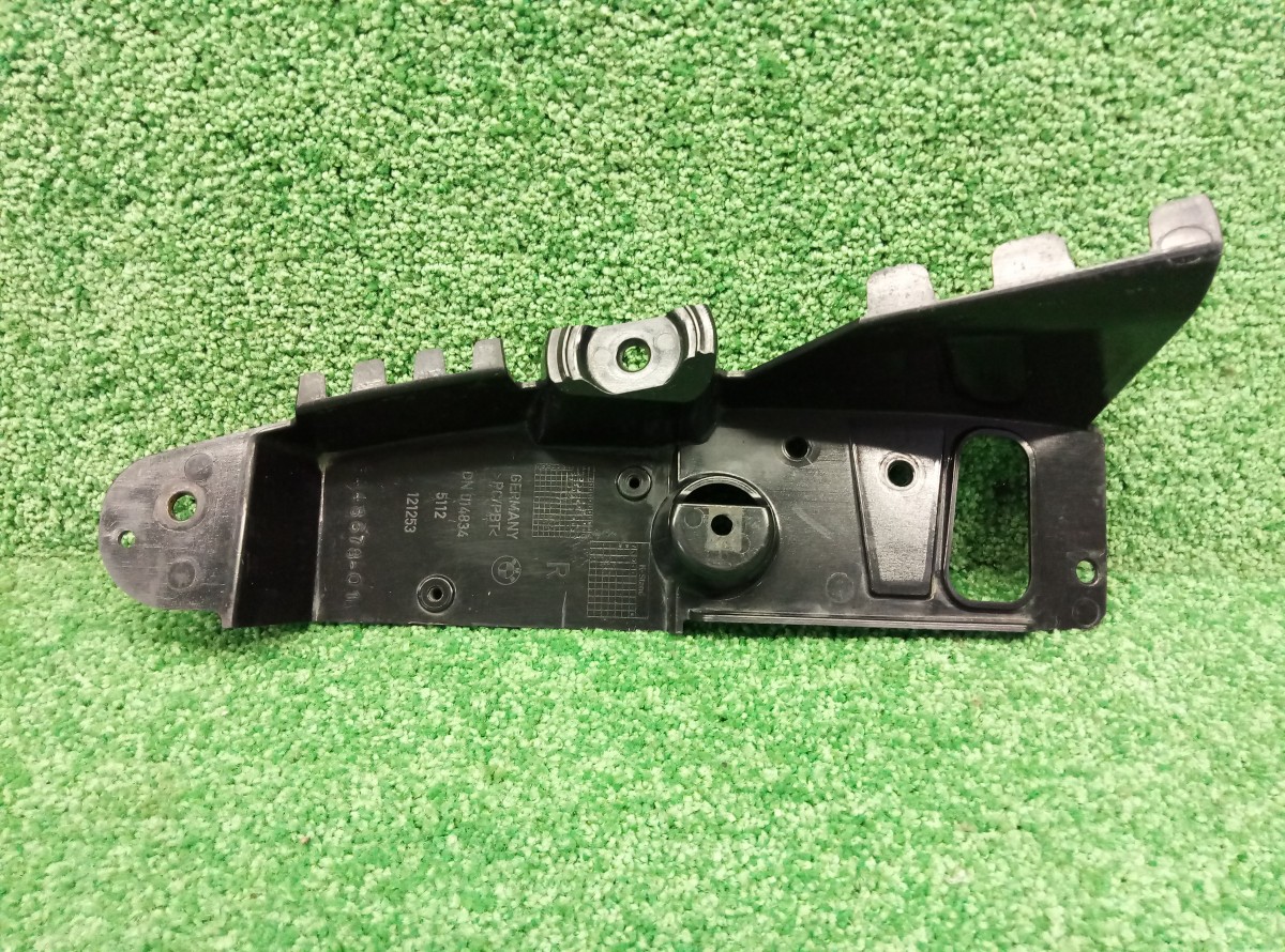 Кронштейн бампера BMW Х3 2008 51123448678 E83 задний правый на BMW X3 E83