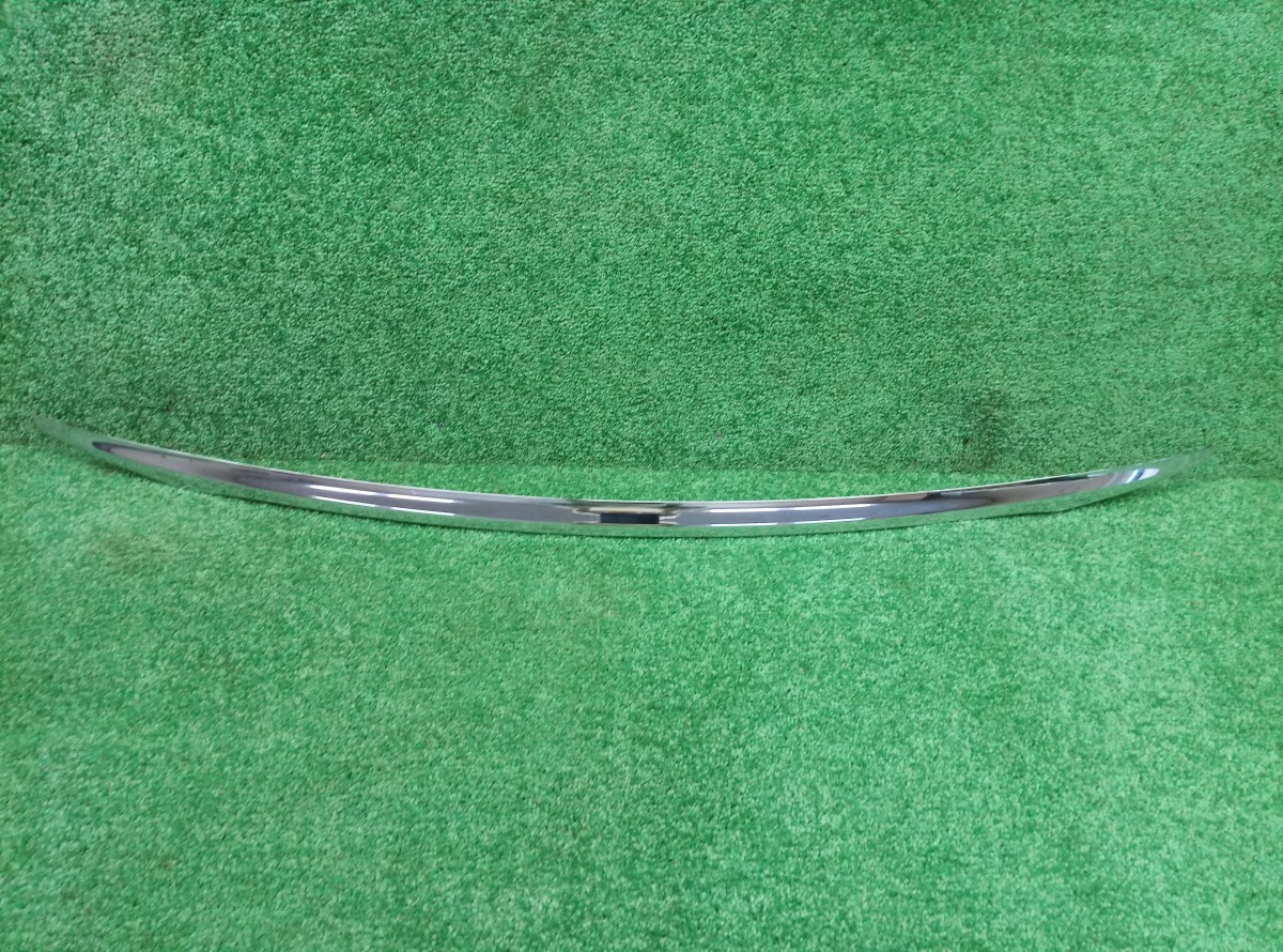 Накладка крышки багажника Mercedes-Benz W213 E-Klasse A2137570000 на Mercedes-Benz E-Class W212,S212,C207