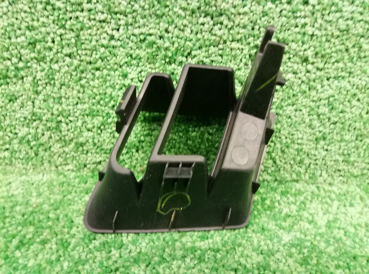 Решетка (сеточка) птф Honda Civic 2006-2008 71109SNB000 передняя левая Новая на Honda Civic IX