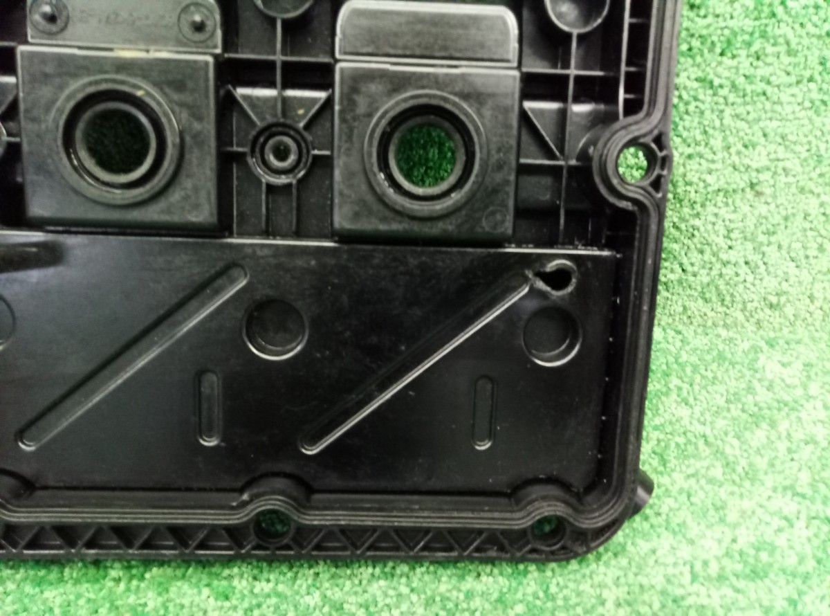 Крышка клапанная ДВС Ford Transit 2006-2014 6C1Q6K271BH на Ford Transit
