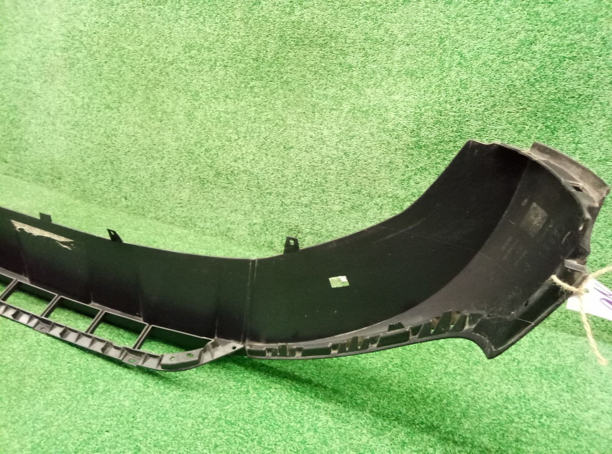 Юбка передняя Audi Q3 8U0807061 на BMW X1 (E84)