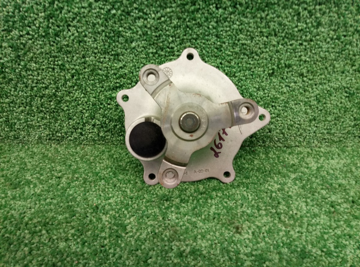 Помпа (насос) водяной Airtex AW7140  на Chrysler Stratus 