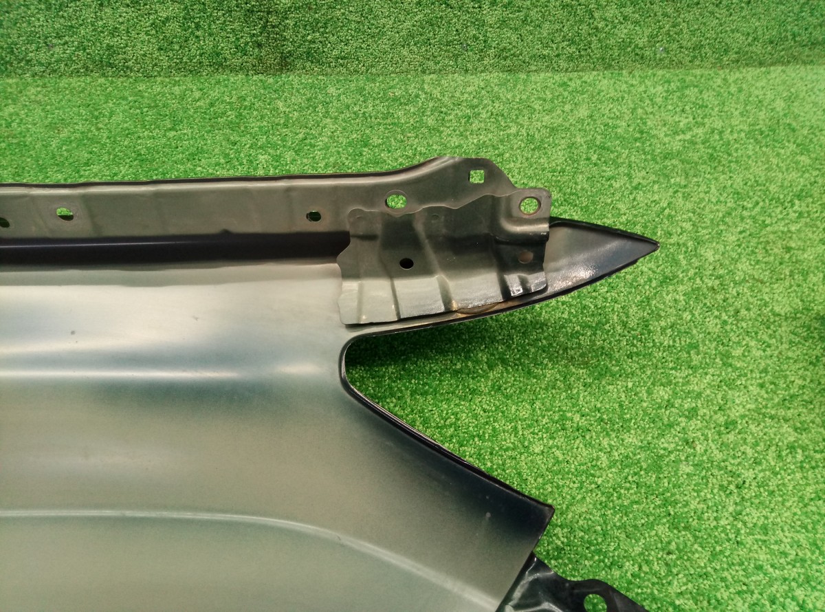 Крыло переднее левое Toyota Land Cruiser Prado 150 на Toyota Land Cruiser Prado 150