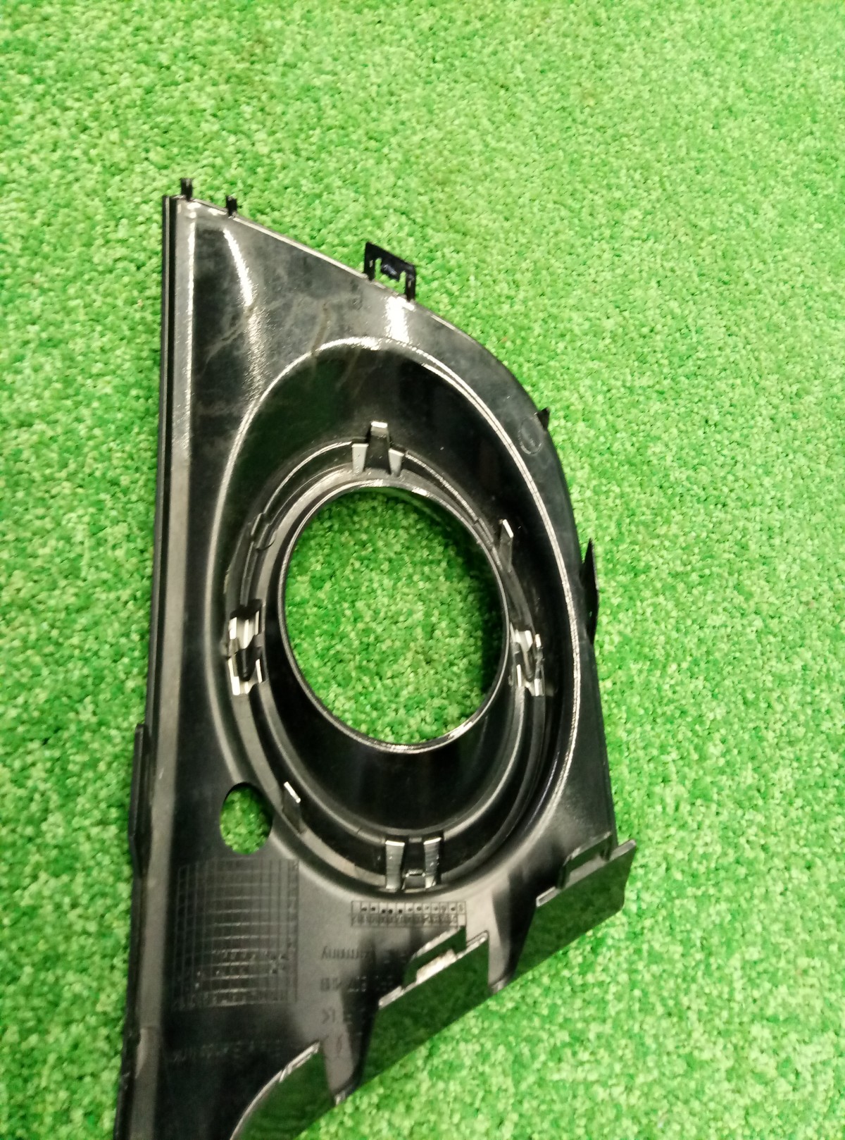 Решетка в бампер левая Audi Q5 8R 2008-2012 8R0807489 на Audi Q5 8R