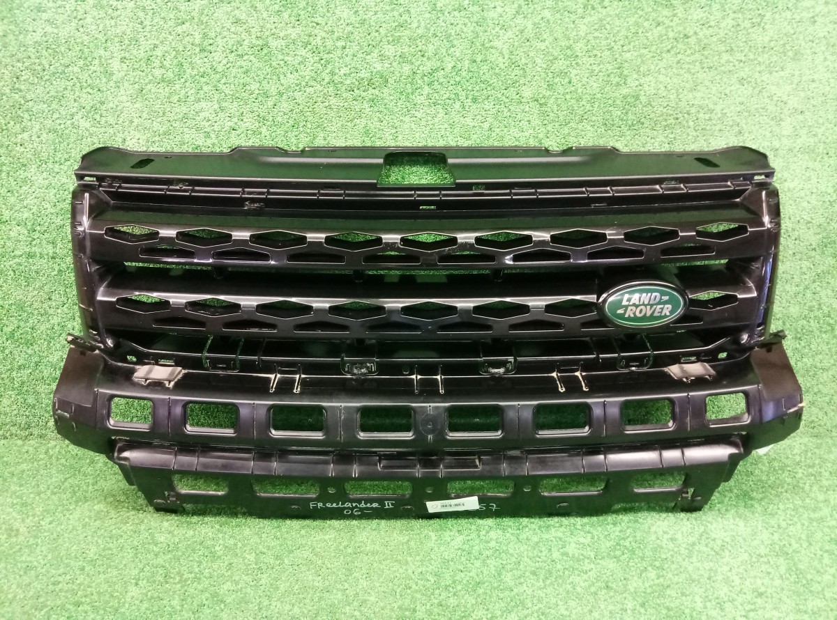 Решетка радиатора Land Rover Freelander 2 2006-2010 BH528A133 на Land Rover Freelander 2