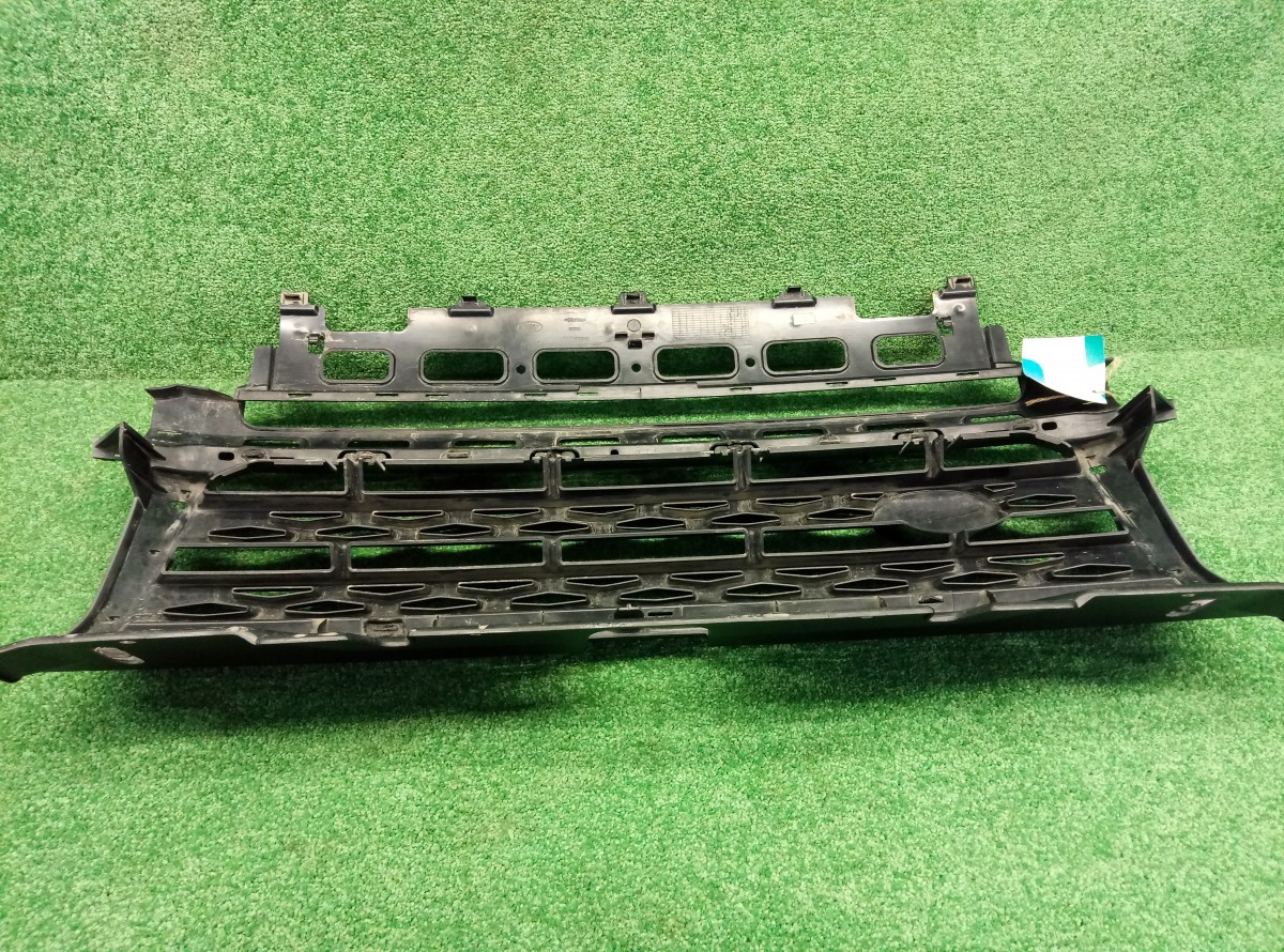 Решетка радиатора Land Rover Freelander 2 2006-2010 BH528A133 на Land Rover Freelander 2