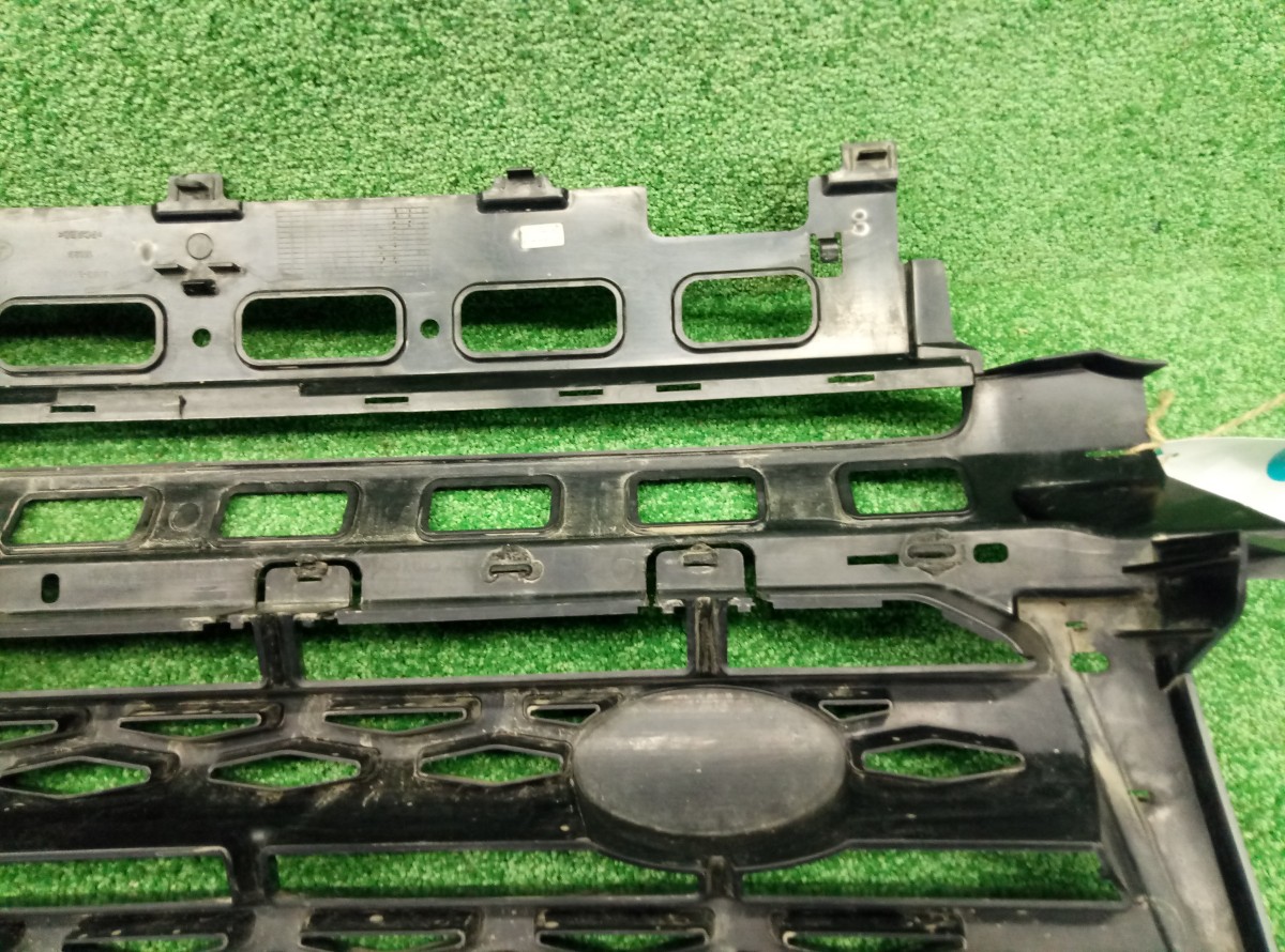 Решетка радиатора Land Rover Freelander 2 2006-2010 BH528A133 на Land Rover Freelander 2