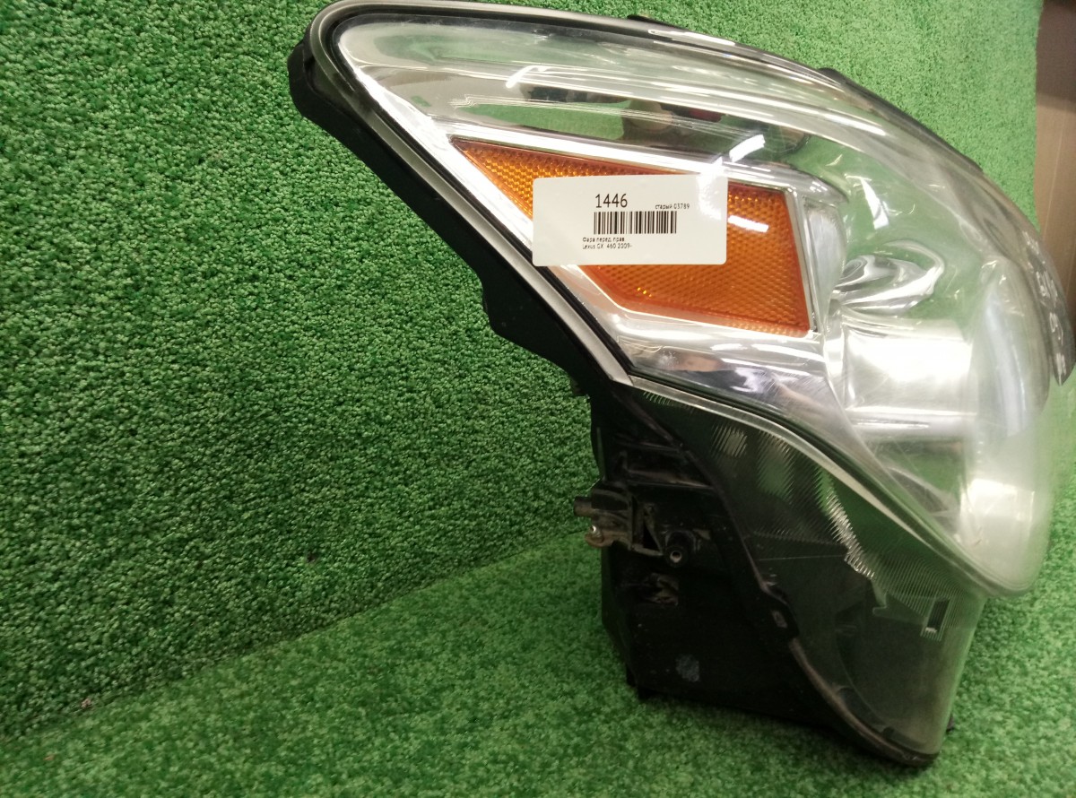 Фара правая Lexus GX 2009-2013 8114560F01 на Lexus GX