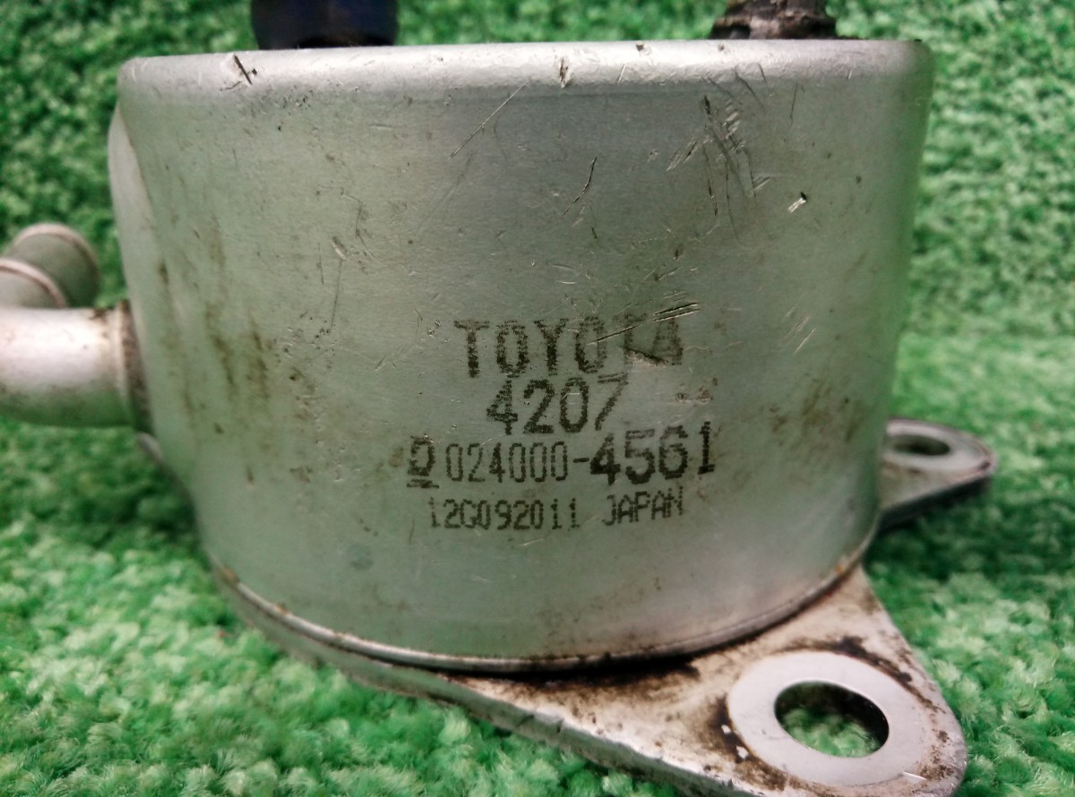 Радиатор масляный Toyota Rav4 2006 0240004561 ACA30 1AZFE на Toyota RAV 4 (XA30)