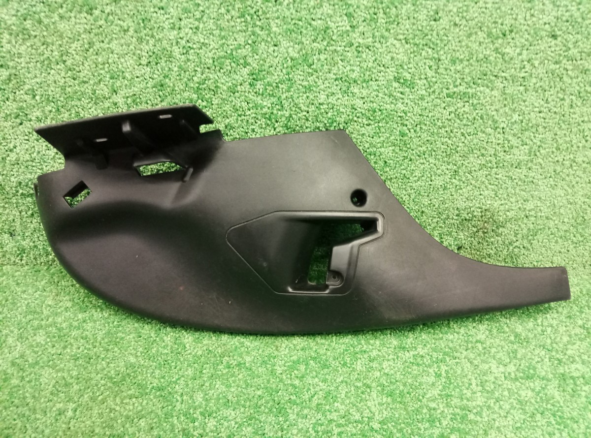 Накладка (кузов внутри) левая Citroen C4 2004-2011 9656169377  на Citroen C4 I