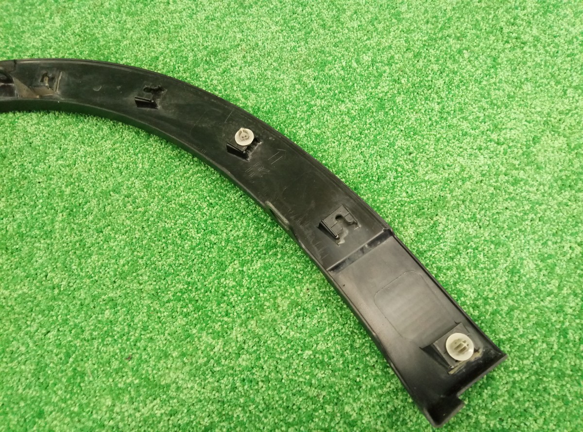 Накладка на крыло передняя левая Mazda CX-5 2012 TK4851W31 на Mazda CX5 (KE)