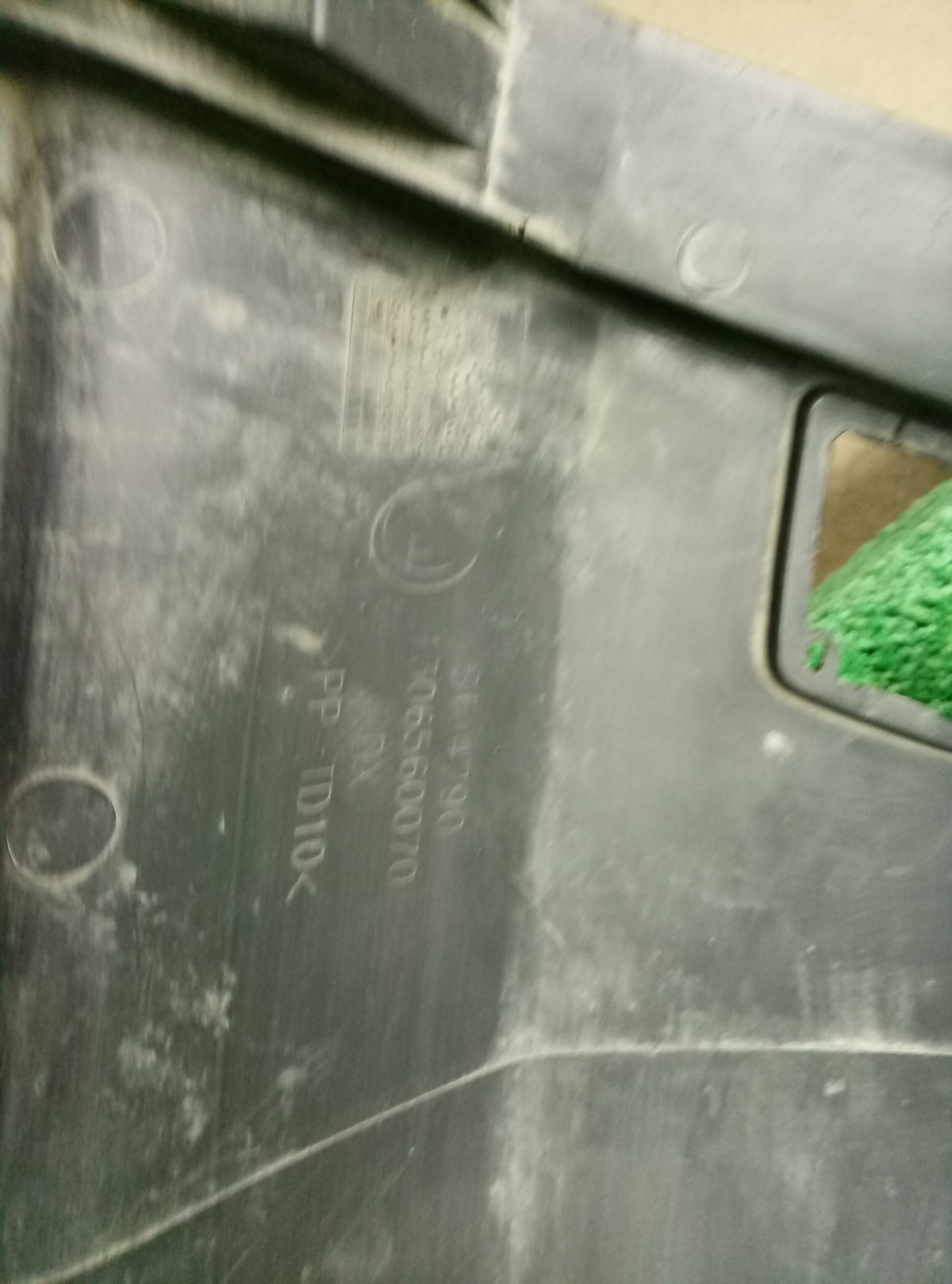 Бампер передний правая часть Fiat Ducato 2006-2016 1306560070 на Fiat Ducato
