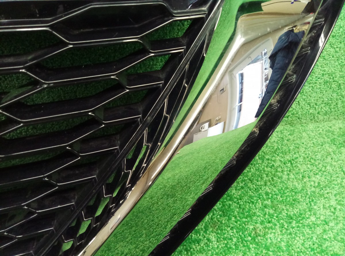 Решетка радиатора Nissan Qashqai J11 62310HV3 на Nissan Qashqai J11