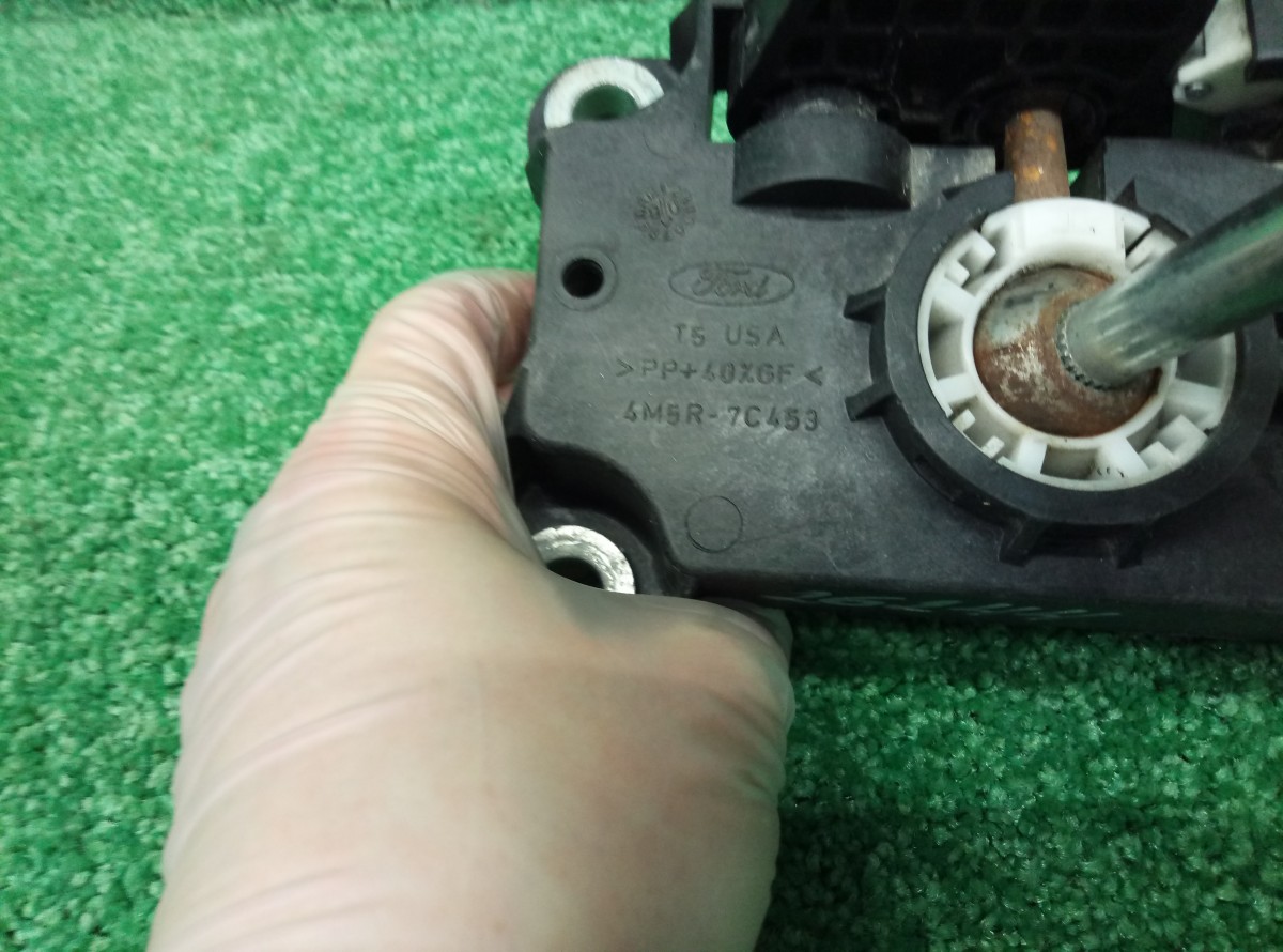 Кулиса КПП Ford Focus 2 CB4 2005-2008 4M5R7C453 на Ford Focus 2