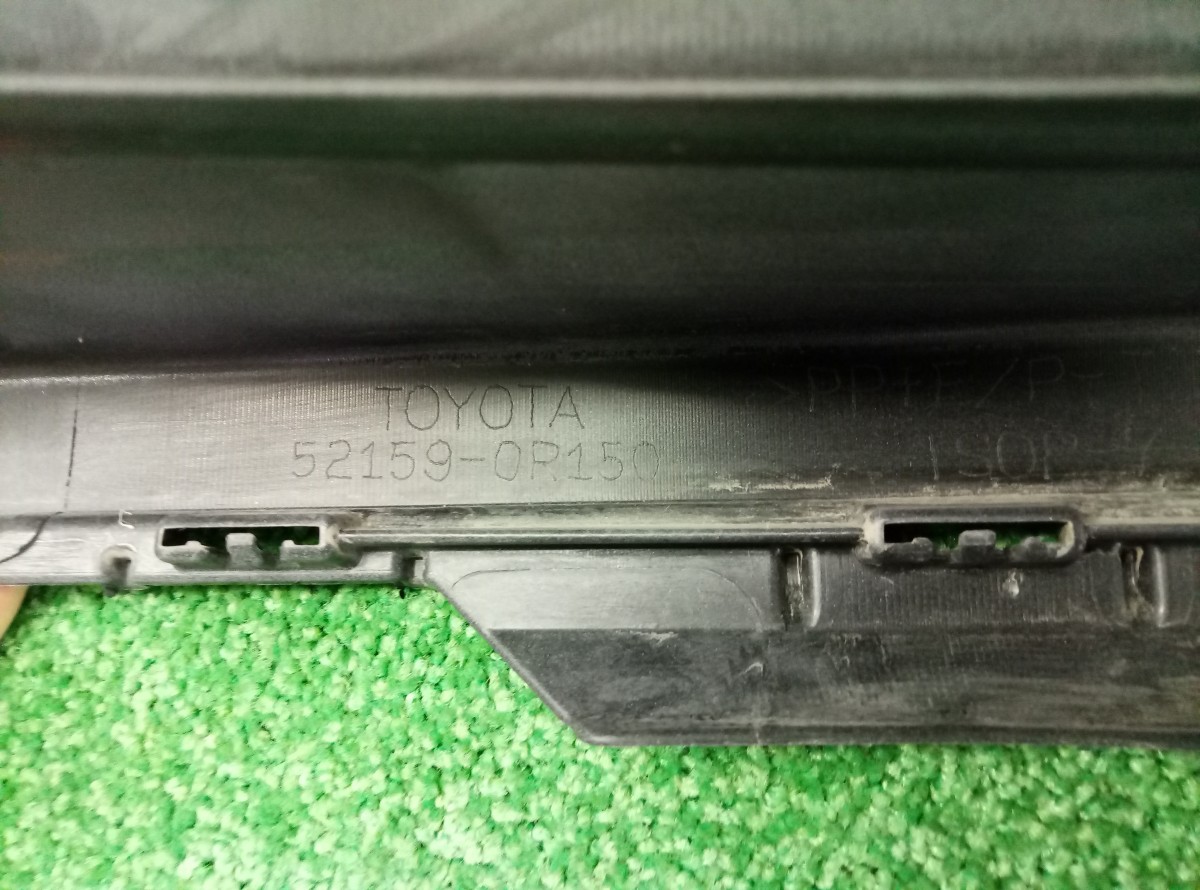 Бампер задний Toyota RAV 4 CA40 верхняя часть 521590R150 на Toyota RAV 4  (CA40)