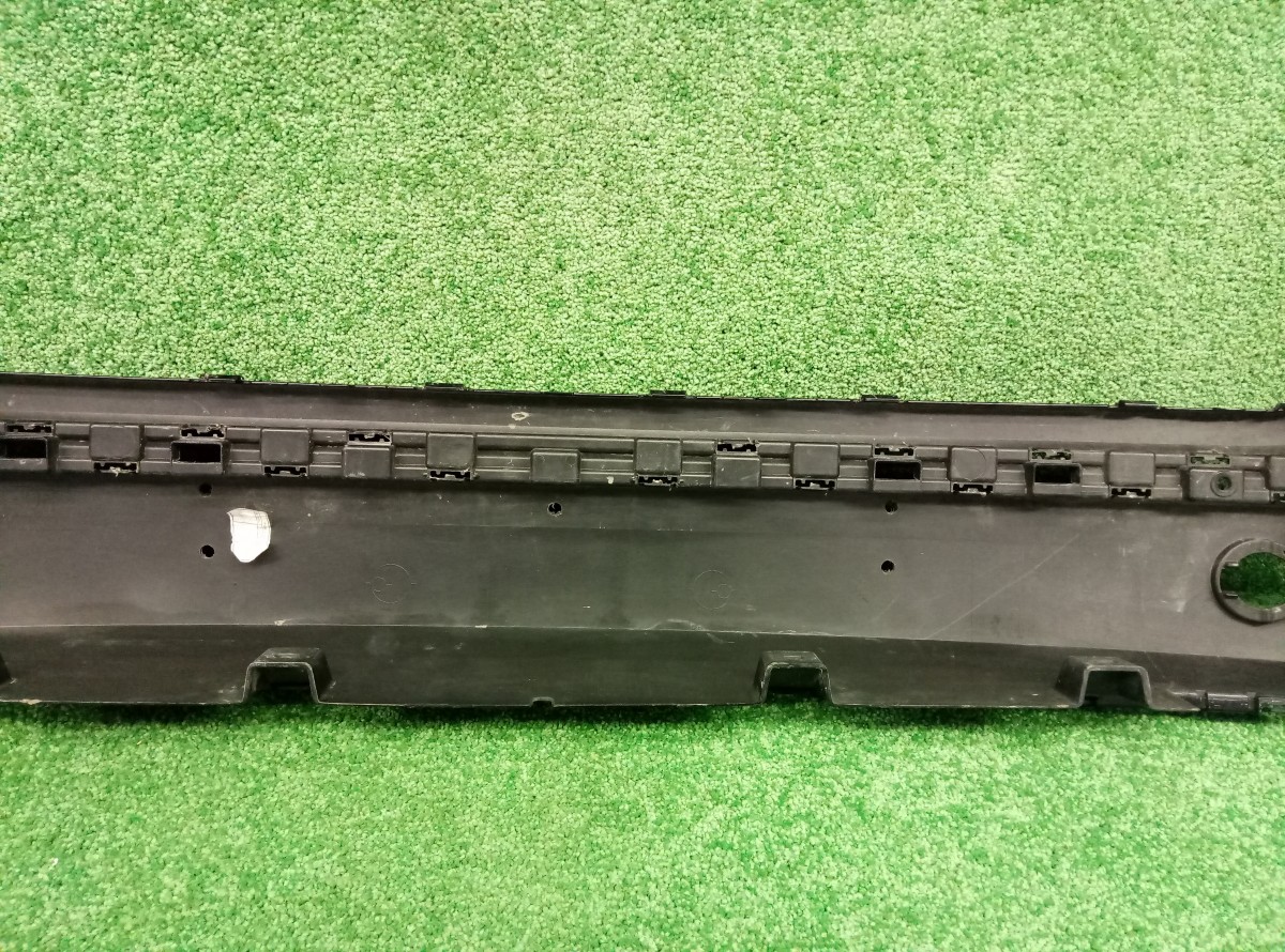 Бампер передний под парктроник 760807221E Volkswagen Touareg 2018 на Volkswagen Touareg 