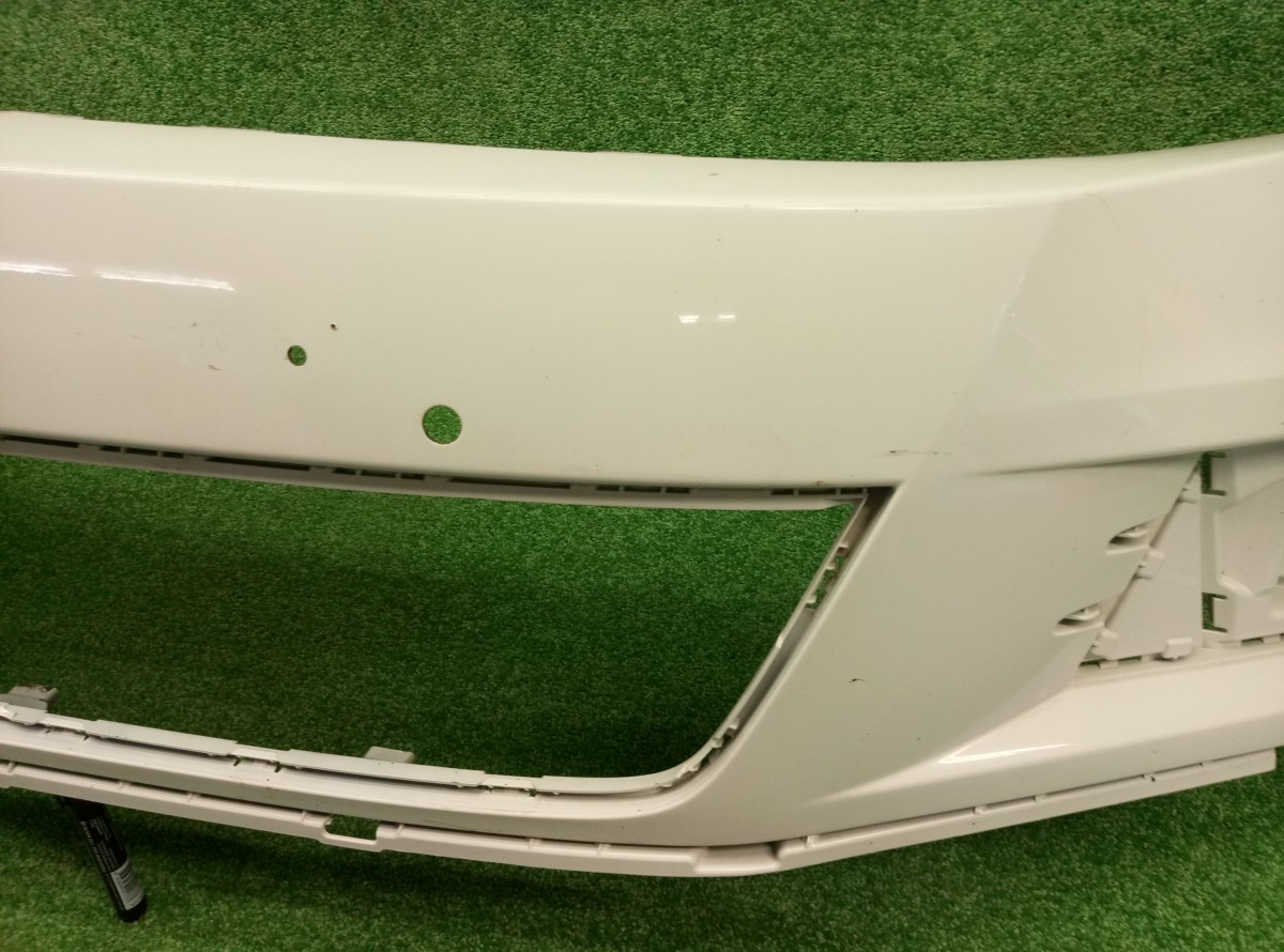 Бампер передний Volkswagen Tiguan 5N2 2011-2016 5NU807221 на Volkswagen Tiguan 