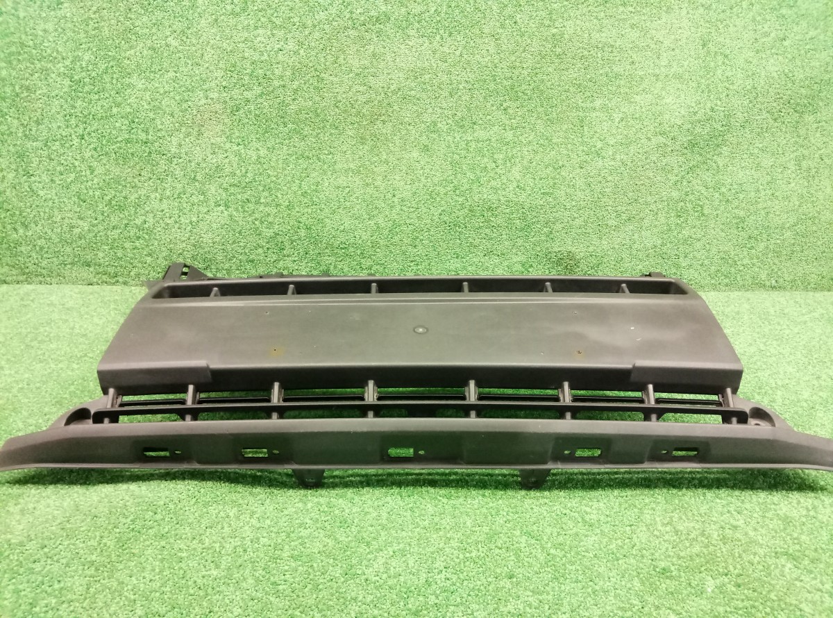 Решетка переднего бампера Fiat Ducato, Citroen, Peugeot Boxer 2014 1315077070 на Fiat Ducato