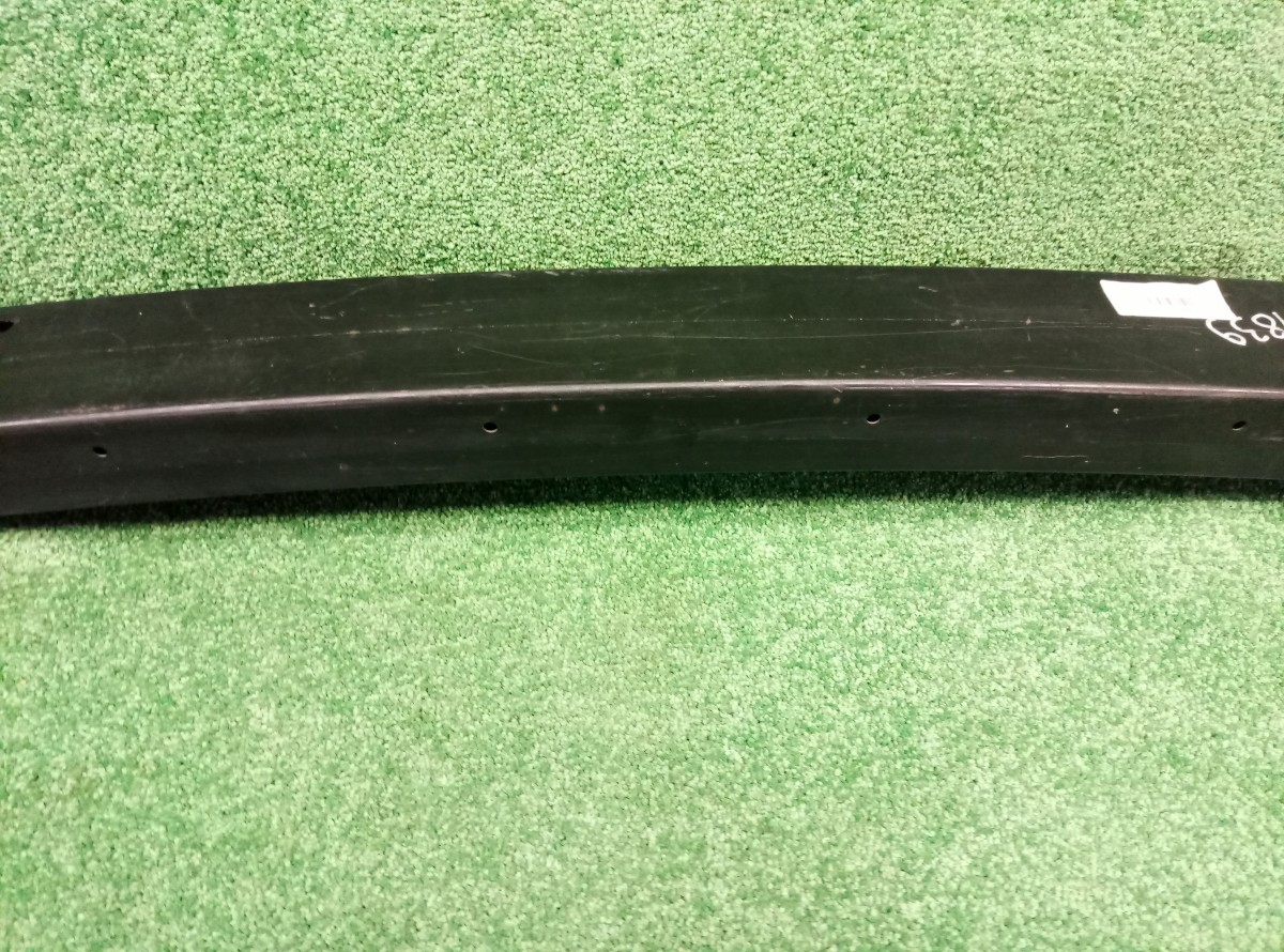 Усилитель заднего бампера Nissan Tiida C11 2004-2012        H5030EM3MA на Nissan Tiida C11