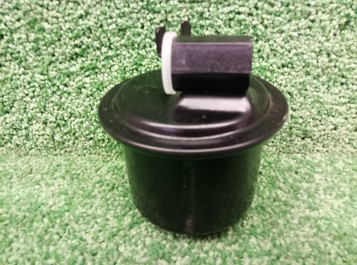 Фильтр топливный Nipparts  J1334011 Новый на Honda Accord VIII