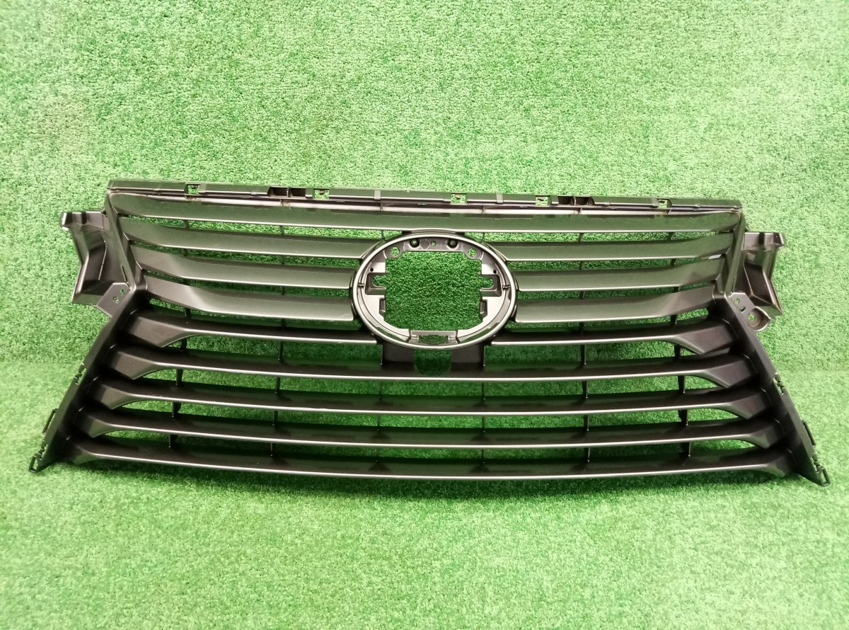 Решетка радиатора Lexus Rx    5311148320 на Lexus RX 3