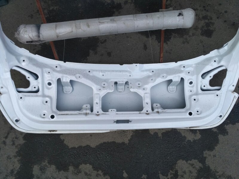 Дверь багажника Kia Ceed (JD) 2012-2015 на Kia Ceed (JD)