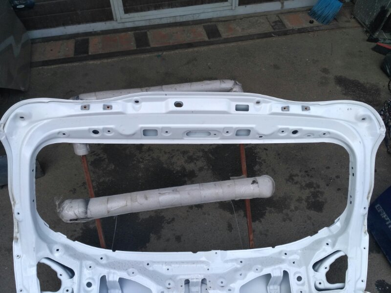 Дверь багажника Kia Ceed (JD) 2012-2015 на Kia Ceed (JD)