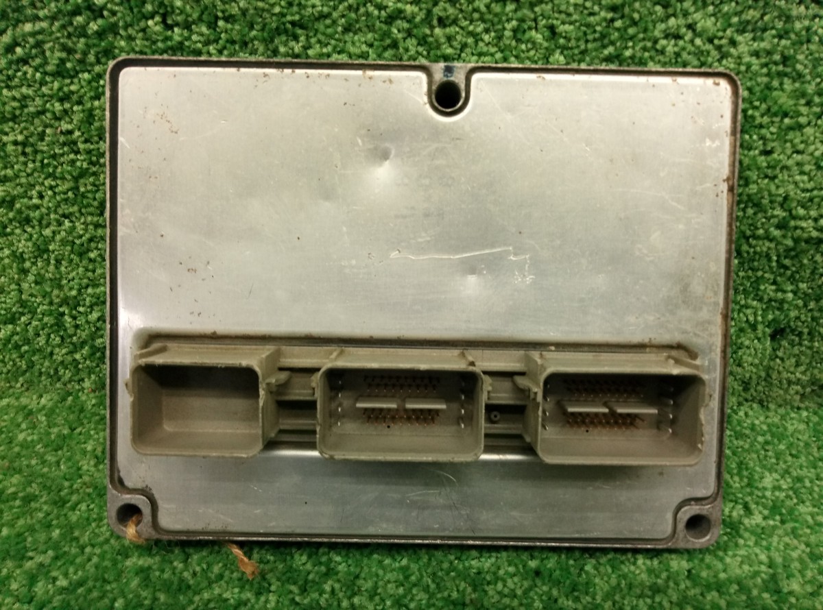 Блок управления двигателем Ford Focus 2 2005-2008     5M5112A650JD на Ford Focus 2