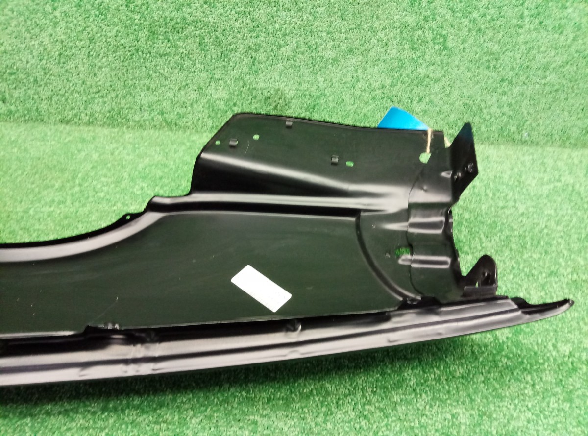 Крыло переднее правое Volvo S70 1997- 2003 Аналог новый 9152680 на Volvo S70 