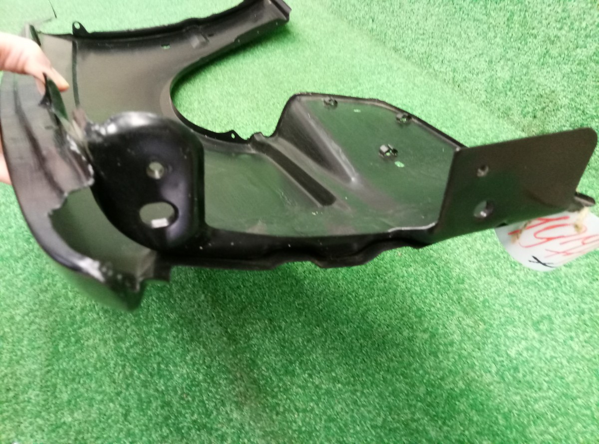 Крыло переднее правое Volvo S70 1997- 2003 Аналог новый 9152680 на Volvo S70 