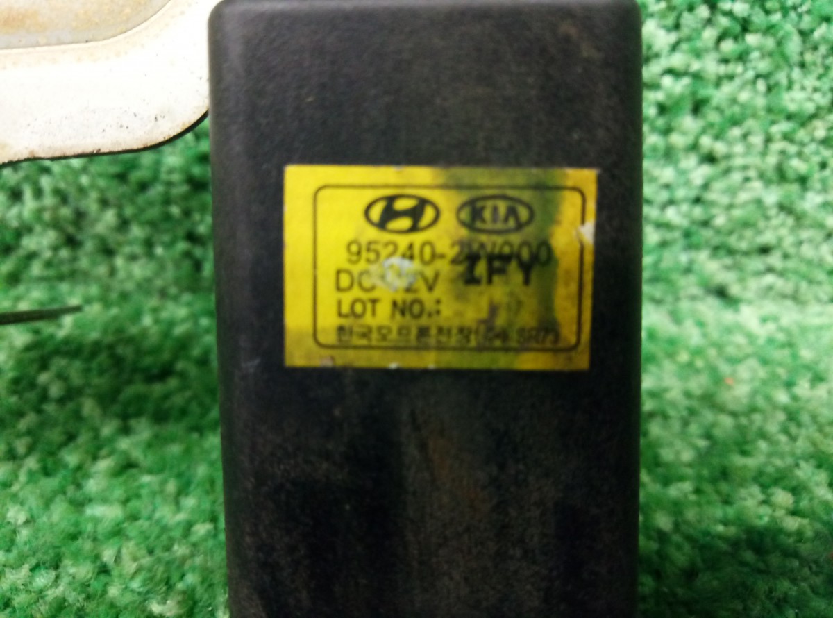 Реле Hyundai Ix35 2015 952402W000 на Hyundai ix35 