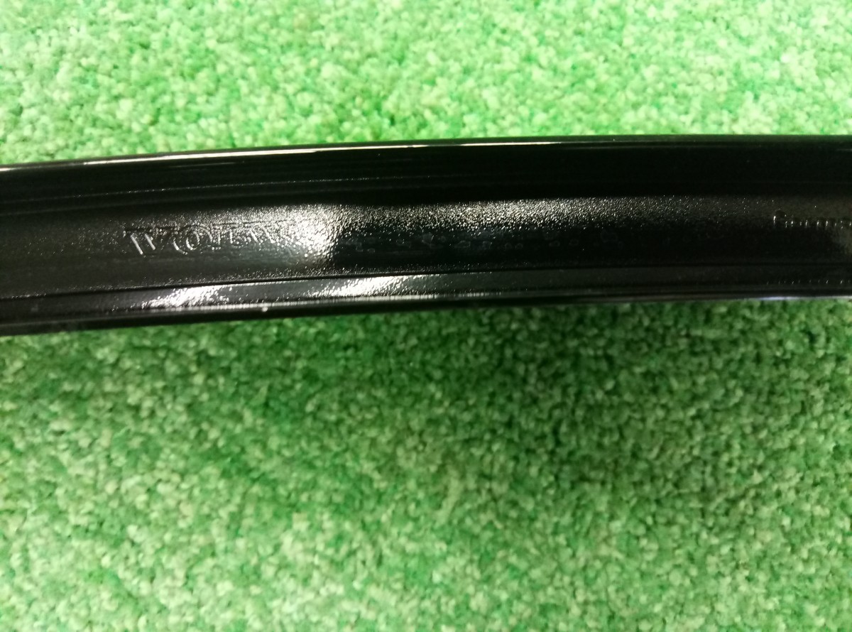 Накладка двери передней левой Volvo XC60  2008-2013     F31299913      31299913 на Volvo XC60 