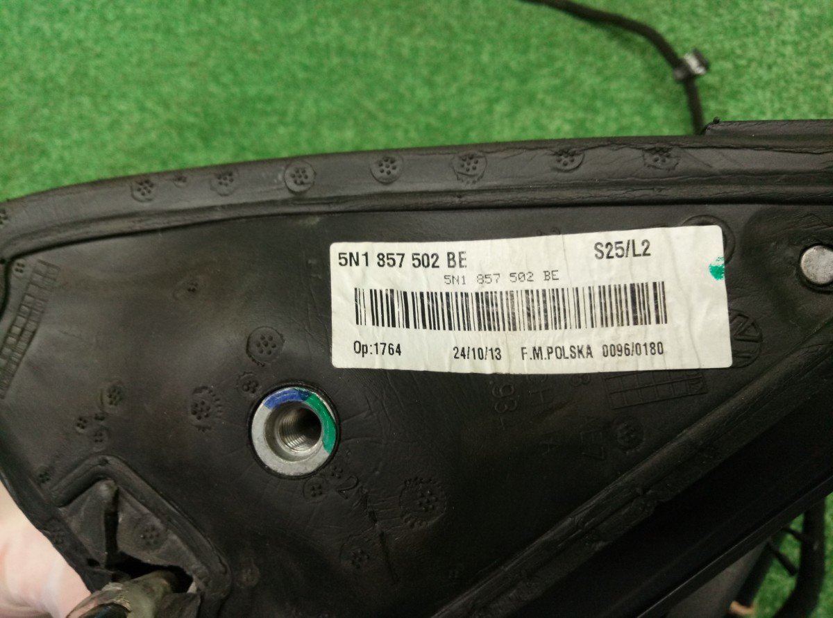 Зеркало правое Volkswagen Tiguan 2011-2016 5N1857502BE на Volkswagen Tiguan 