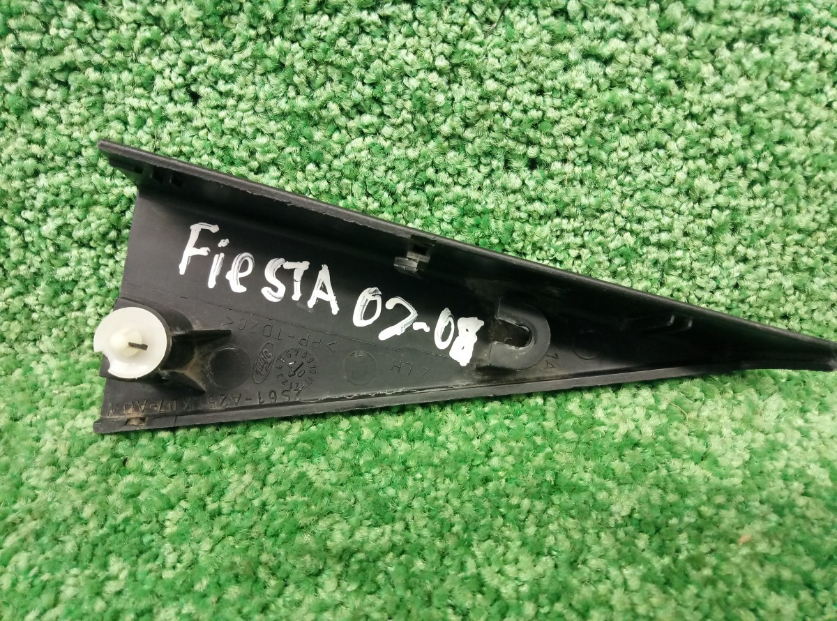 Накладка двери задней Ford Fiesta V 2001-2009 2S61A254K07ADW на Ford Fiesta V