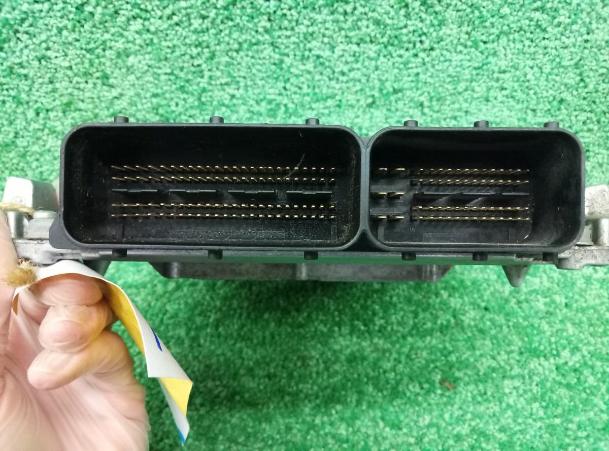 Блок управления двигателем Mercedes-Benz E-Class W212  A2749000900 на Mercedes-Benz E-Class W212,S212,C207