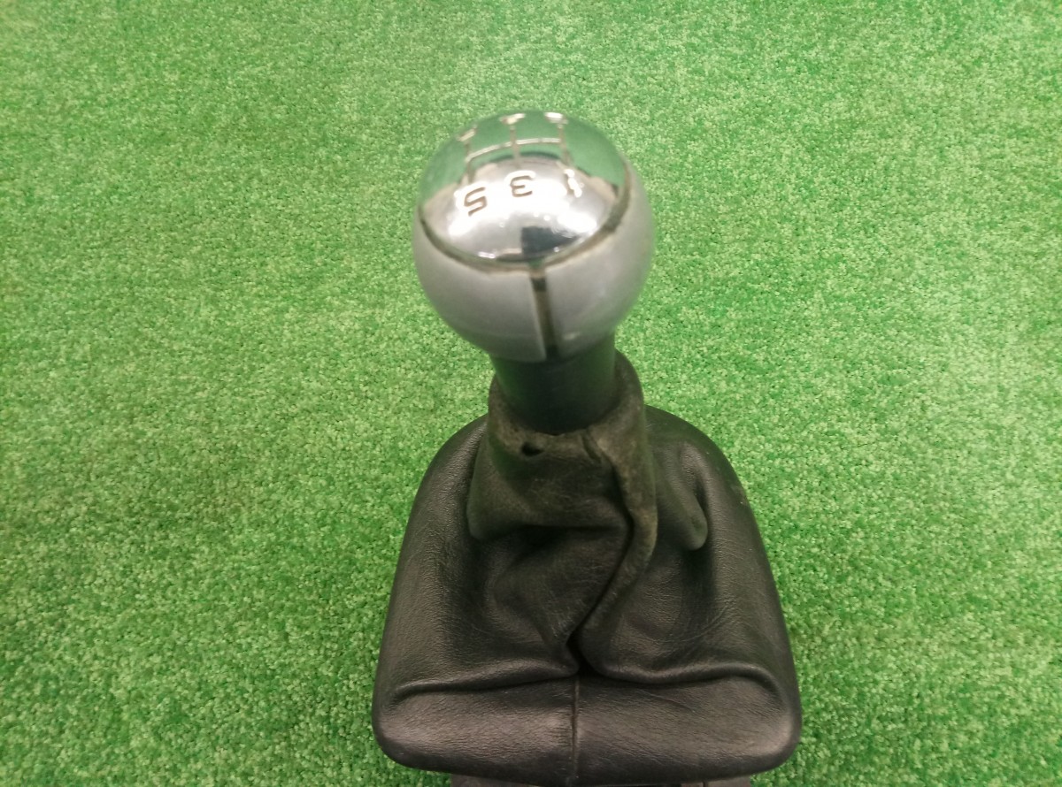 Рычаг переключения передач Peugeot 307 2001-2008       9655245980  на Peugeot 307