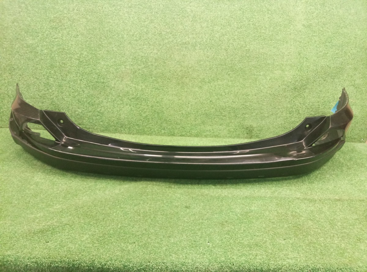 Бампер задний Toyota Rav4 XA40    5216942010 521590R150 на Toyota RAV 4  (CA40)