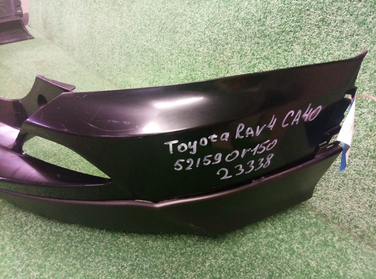 Бампер задний Toyota Rav4 XA40    5216942010 521590R150 на Toyota RAV 4  (CA40)