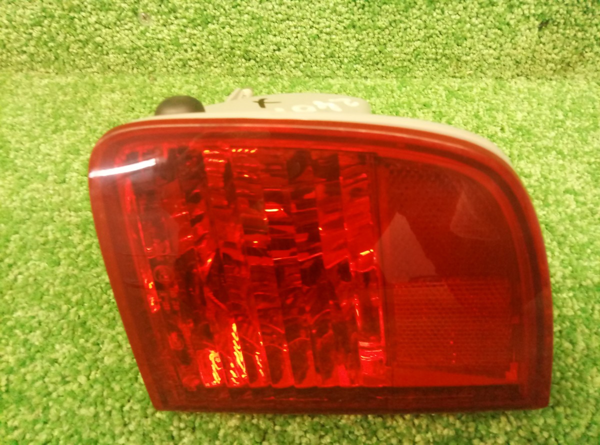 Фонарь в бампер правый Toyota Land Cruiser 200 на Toyota Land Cruiser 200