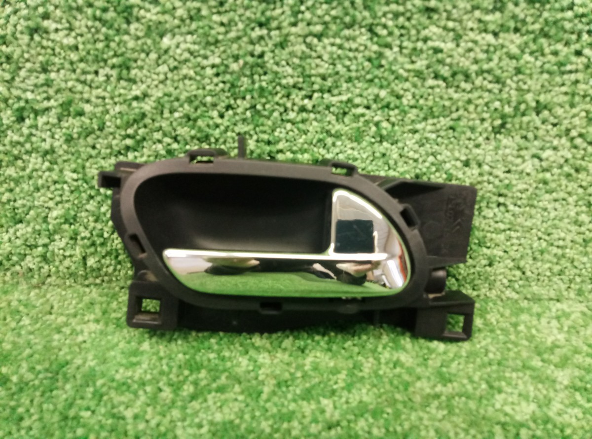 Ручка двери правой задней Citroen C4 (LA) 2005-2011  96435310VD на Citroen C4 I
