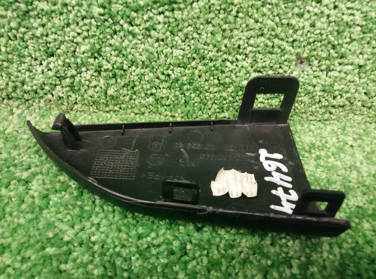 Накладка (кузов внутри) двери задней правой Skoda Fabia 1999-2006 2001 6Y0867393 на Skoda Fabia 