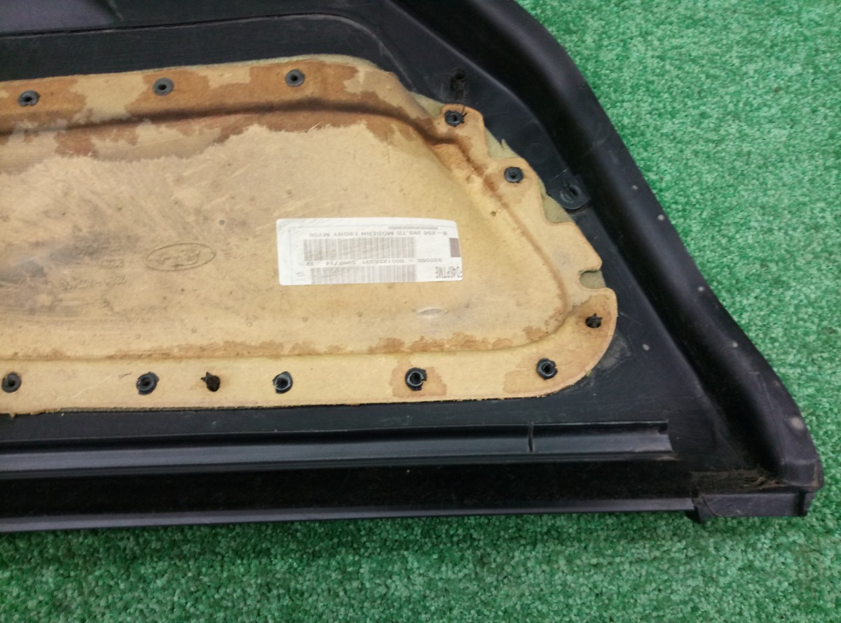 Обшивка двери задняя правая Ford Fiesta 2006 2S61A27406  на Ford Fiesta 4