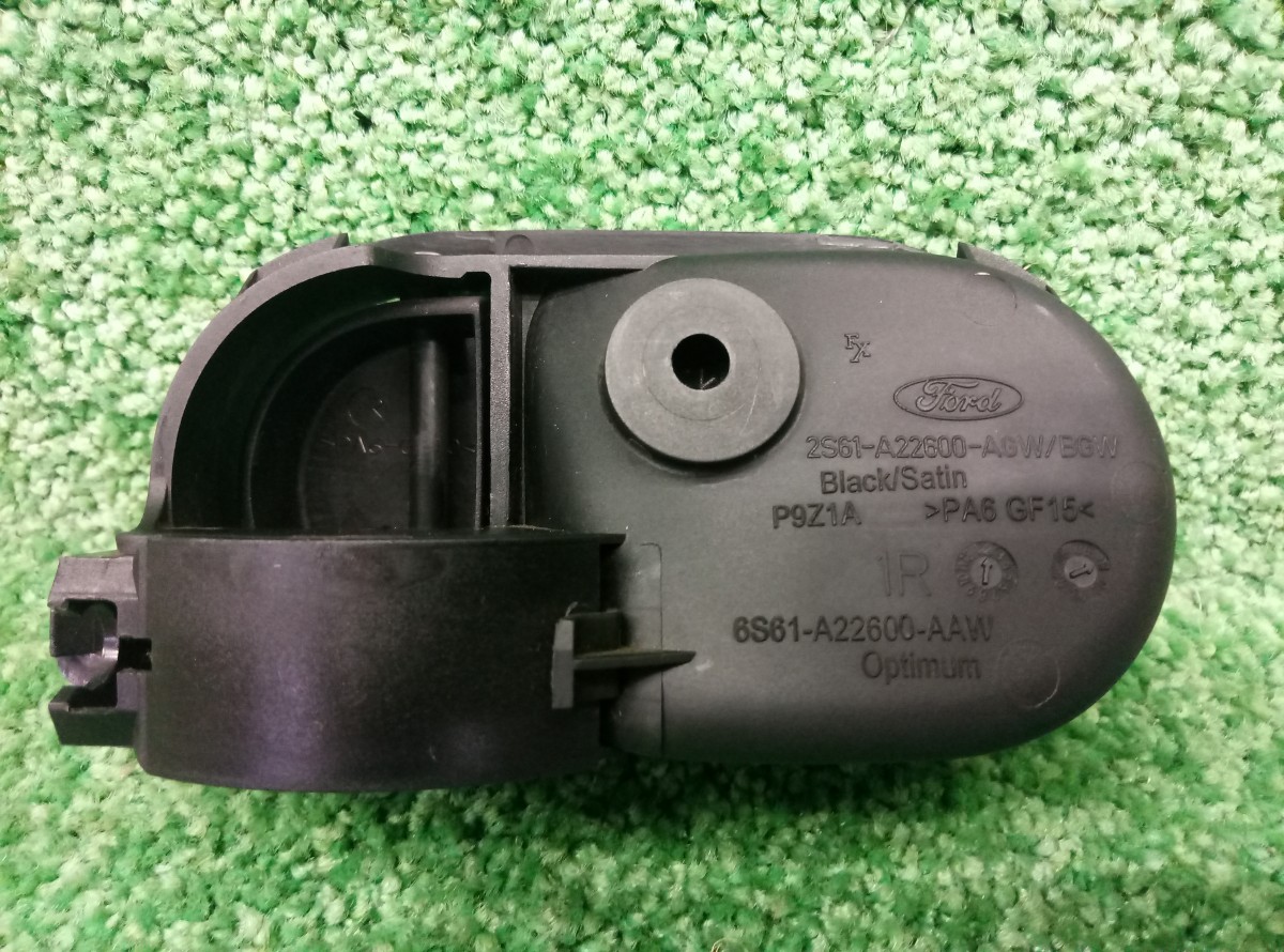 Ручка двери внутренняя задняя правая Ford Fiesta  2S61A22600AGW на Ford Fiesta V